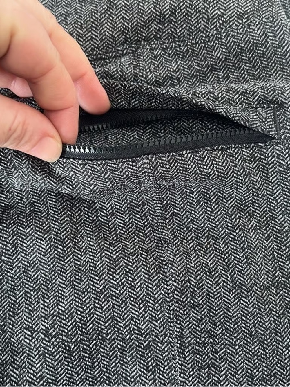 Athleta Black and White Herringbone Knit Leggings - Picture 14 of 16